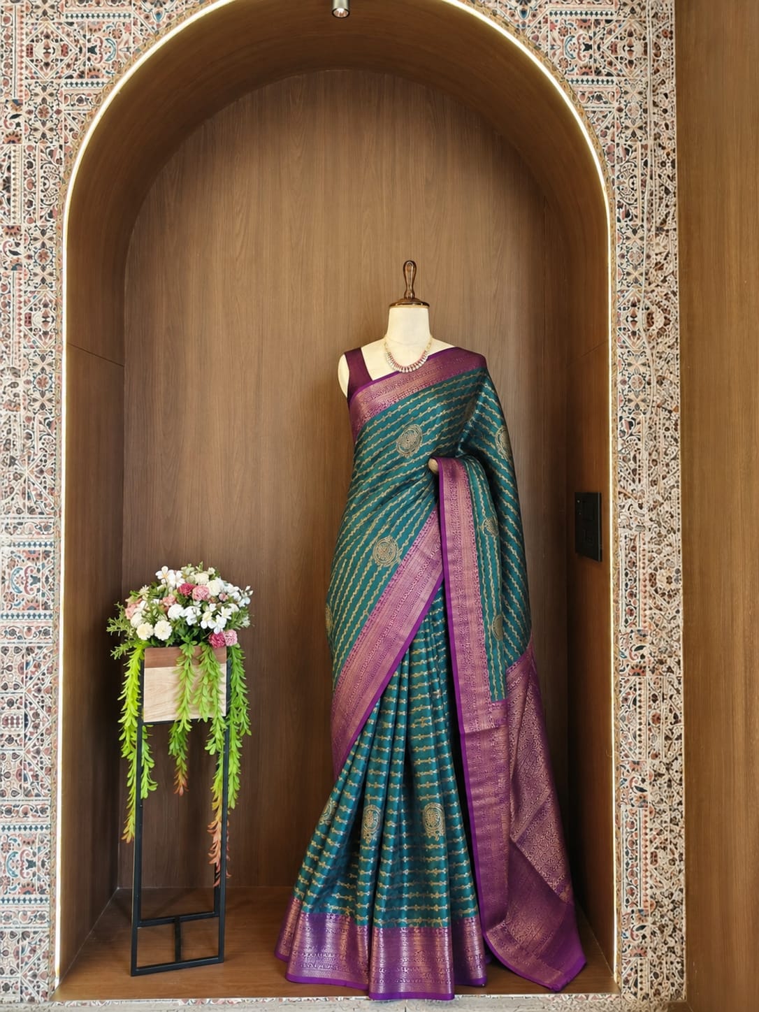KANCHIPURAM VAIRA OOSI SOFT SILK SAREES KSM01
